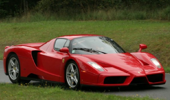 ferrari_enzo.jpg