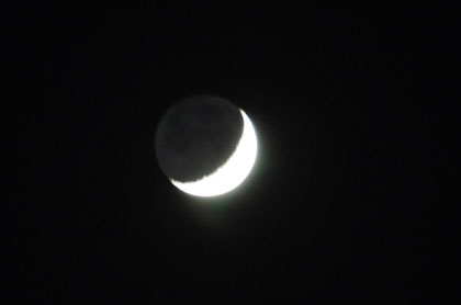 52-moon2.jpg