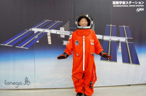 宇宙服試着