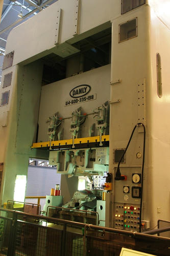 600t