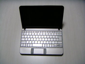 HP Mini 2140 Notebook PC 01