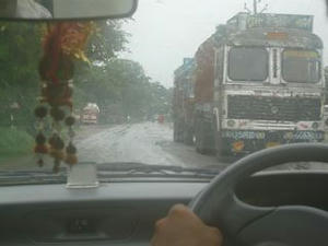 070901_varanasi_taxi2.JPG