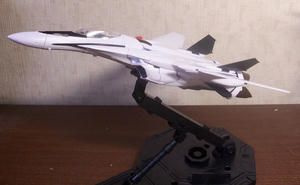 VF-25飛翔