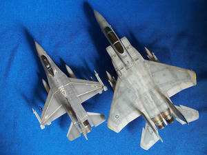 F-15　F-16