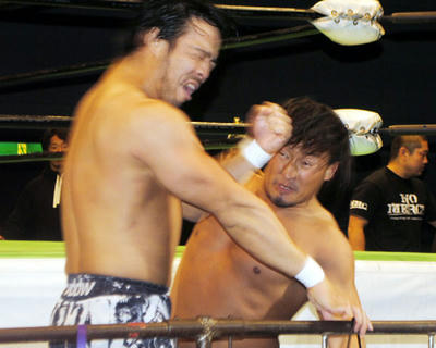 KENTA　高山vs丸藤　中嶋