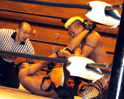T-Hawkvs吉野