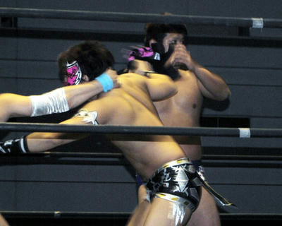 高木、大鷲、平田vs大石、勝俣、エッちゃん