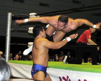 マイキー･ニコルスvs永田裕志