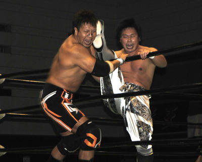 小島聡vs中嶋勝彦