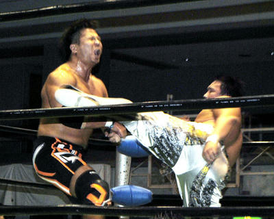 小島聡vs中嶋勝彦