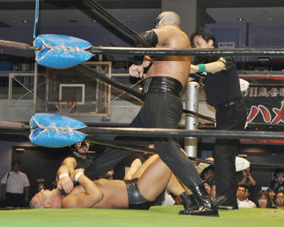 GHCヘビー級選手権 鈴木みのるvsマイバッハ谷口