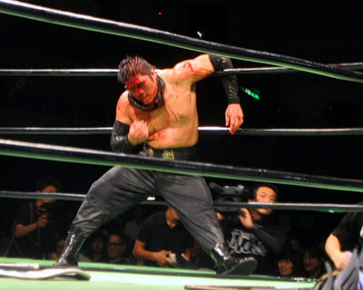 マイバッハ谷口vs中嶋勝彦