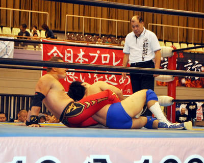 鈴木鼓太郎vs青柳優馬
