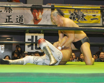 鈴木 デスペラードvs潮﨑 金丸