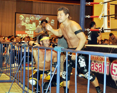 タマ・トンガ タンガ・ロア 高橋裕二郎vs石井智宏 ロッキー・ロメロ バレッタ