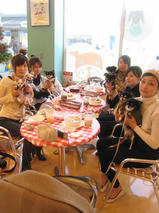 ルルちゃん＆イブちゃん＆ひなちゃん＆ゆずちゃん＆チョコちゃん＆ロコちゃん＆プー太くん　T
