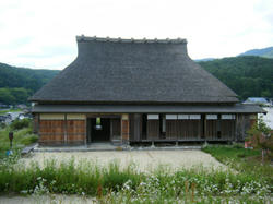 02.jpg
