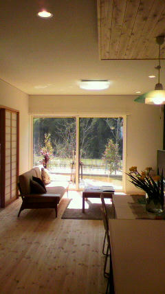 2012040714340000.jpg