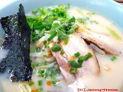 とんこつラーメン