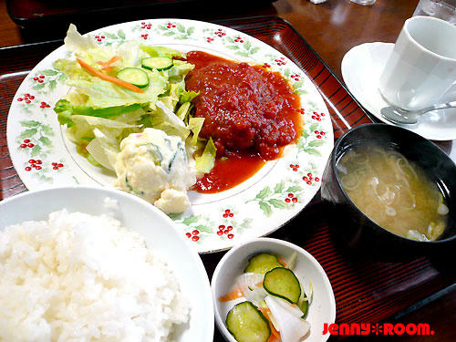 トマトソース煮込みハンバーグセット
