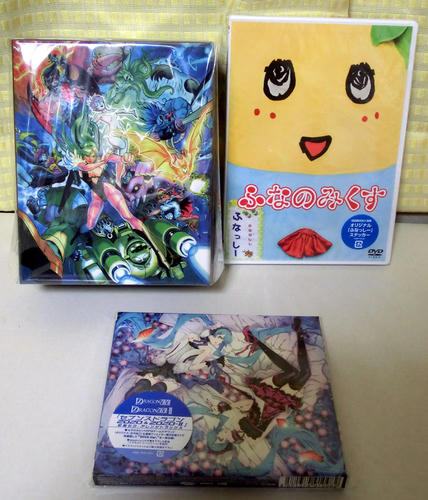CD＆DVDの群れ