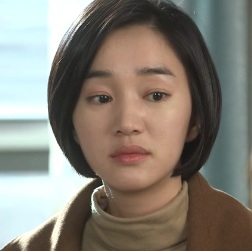 どちらも悪女が主人公 東方神起茶屋