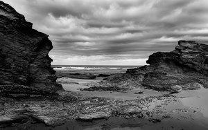 Black_Rocks_by_Vraxor22.jpg