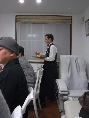 フロアまでいる!