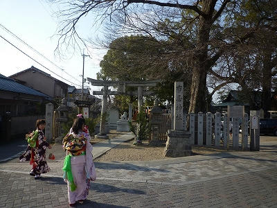 布忍神社