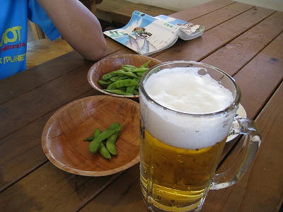 枝豆と生ビールで１０００円！