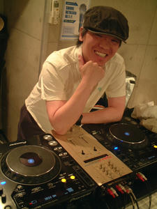 DJ SADOI