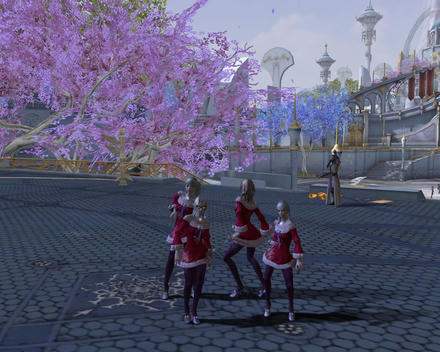 ここでも踊り狂う４名