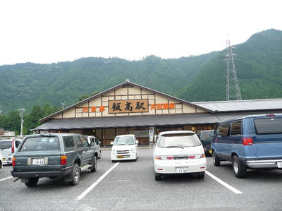 01-002.jpg