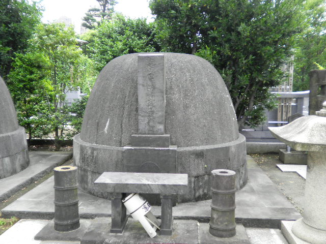 黒田清綱墓・黒田清輝墓（長谷寺）｜東京都港区の歴史