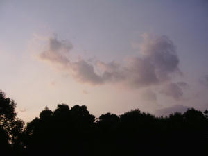 雲と夕日と