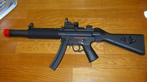 東京マルイ　MP5SD5