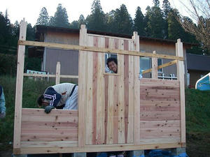IMGP1524_loghouse-2_4.JPG