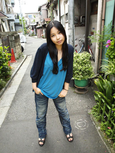 _5299095hk_color2_0.8ev_5500k.jpg