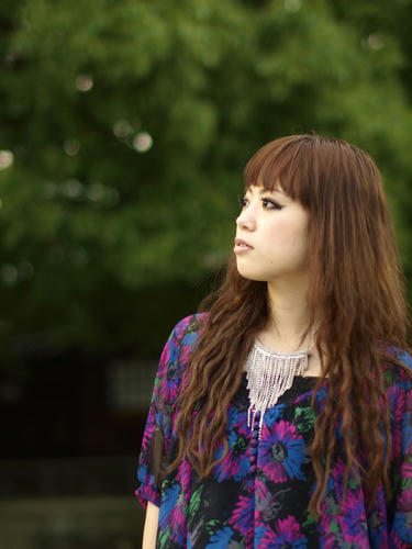 _6120102hk_color2_7500k.jpg