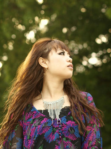 _6120108hk_color2_7500k_red4.jpg