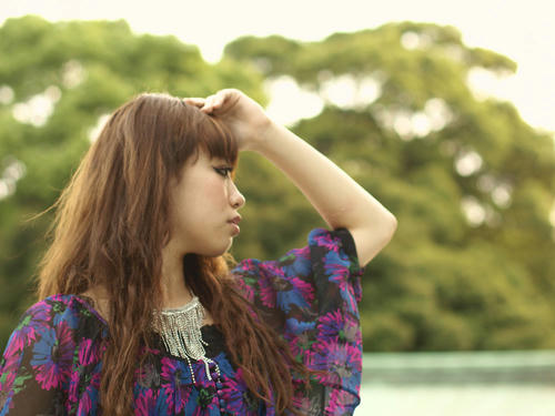 _6120114hk_color2_7500k_red4.jpg