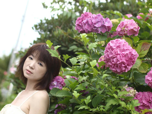 _6190543hk_color2_0.4ev.jpg