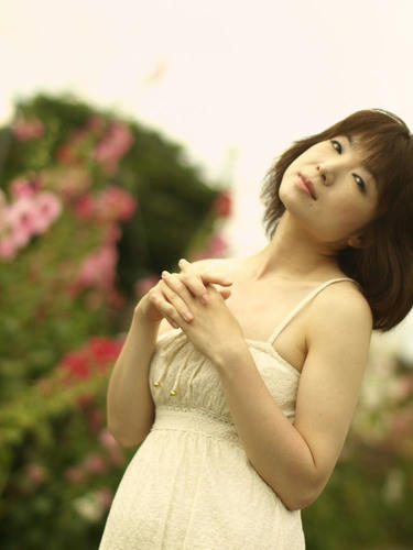 _6190561hk_color2_-0.2ev_7500k_red2_grn2.jpg