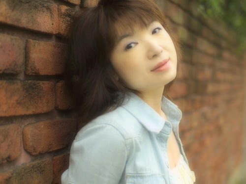 _6190662hk_color2_-0.2ev_6000k_red2.jpg