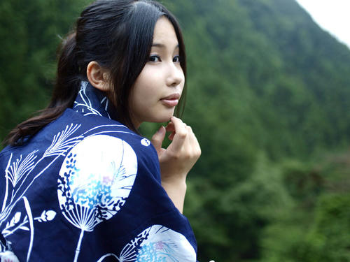 _7131925lk_color2_0.8ev.jpg