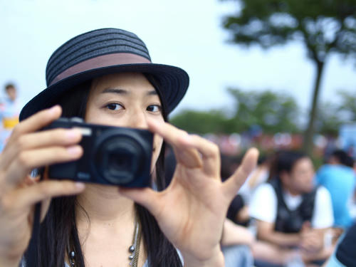 _8143211hk_color2_0.4ev.jpg