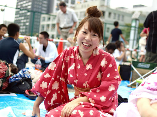 _8143229hk_color2_1.4ev_7500k.jpg