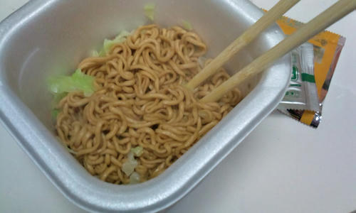 ジャンジャン ソース焼きそば 麺