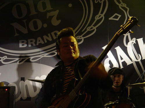 fd3acba039caffe80369130afadeb660.jpg