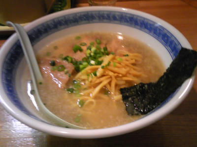 SH350357.JPG